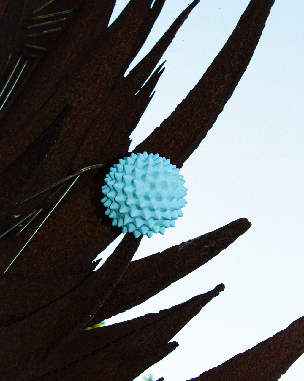 spiky box